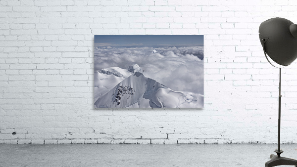Alaska mountain range by Jim Radford