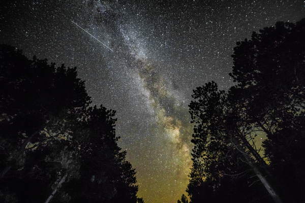 Speeding trails of the Milky Way by Jim Radford