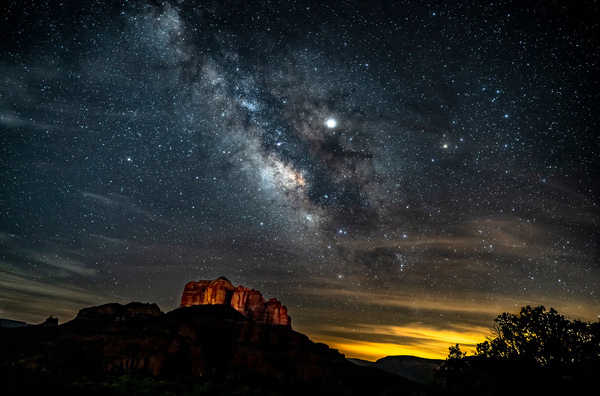  Milky Way and Mars by Jim Radford